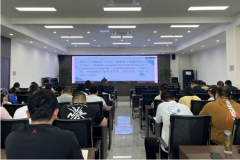 正在数字化海潮席卷全球